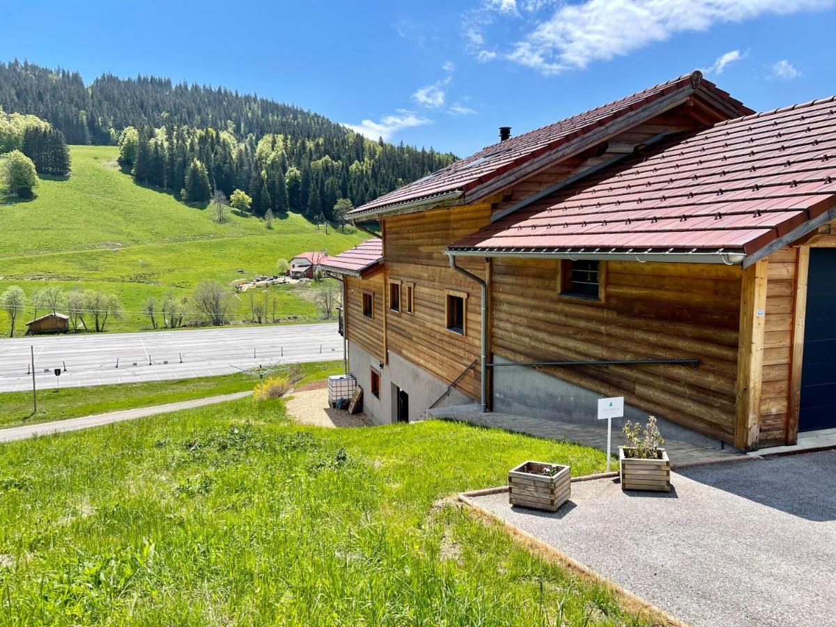 Gite Avec Terrasse Et Belle Vue - Chaletnelda Com Ламура Экстерьер фото